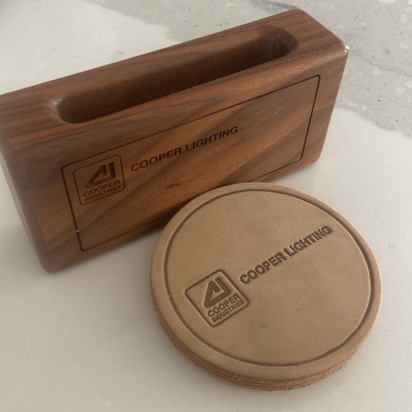 Cooper Lighting Teak Wood Coster Holder Stand w/ 4 Leather Coasters M C M - Picture 1 of 4
